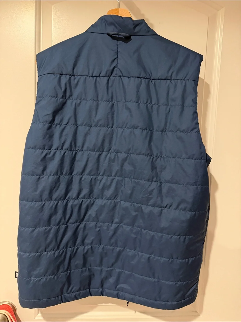 The North Face Men's Slate Blue Quilted Insulated Vest
